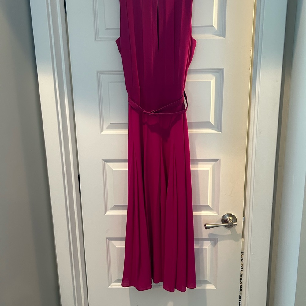 Badgley Mischka Fuchsia Sleeveless Dress